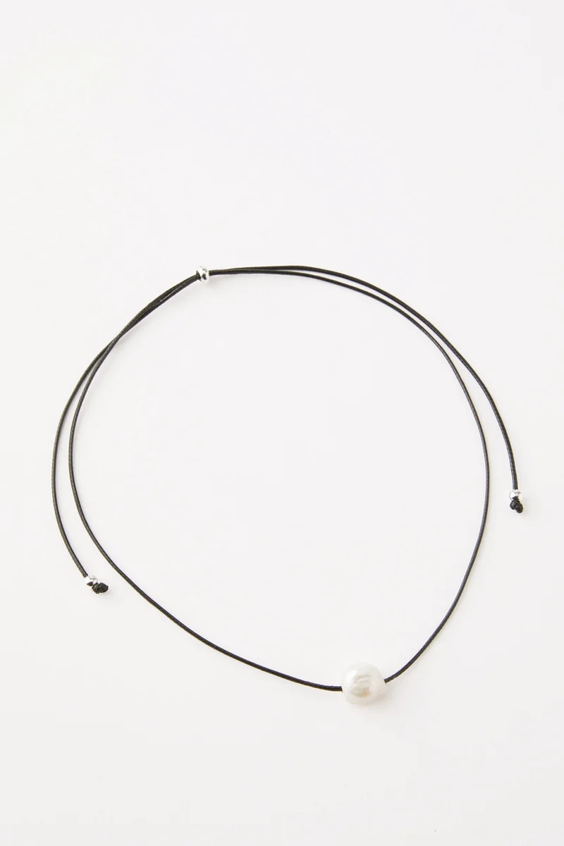 روبي Cord Pendant Necklace